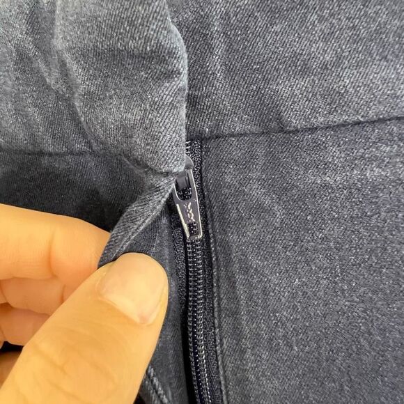 41 Hawthorn Navy Mid-Rise Flat Front Stretch Straight Leg Chino Trousers Size 4 - Picture 4 of 13